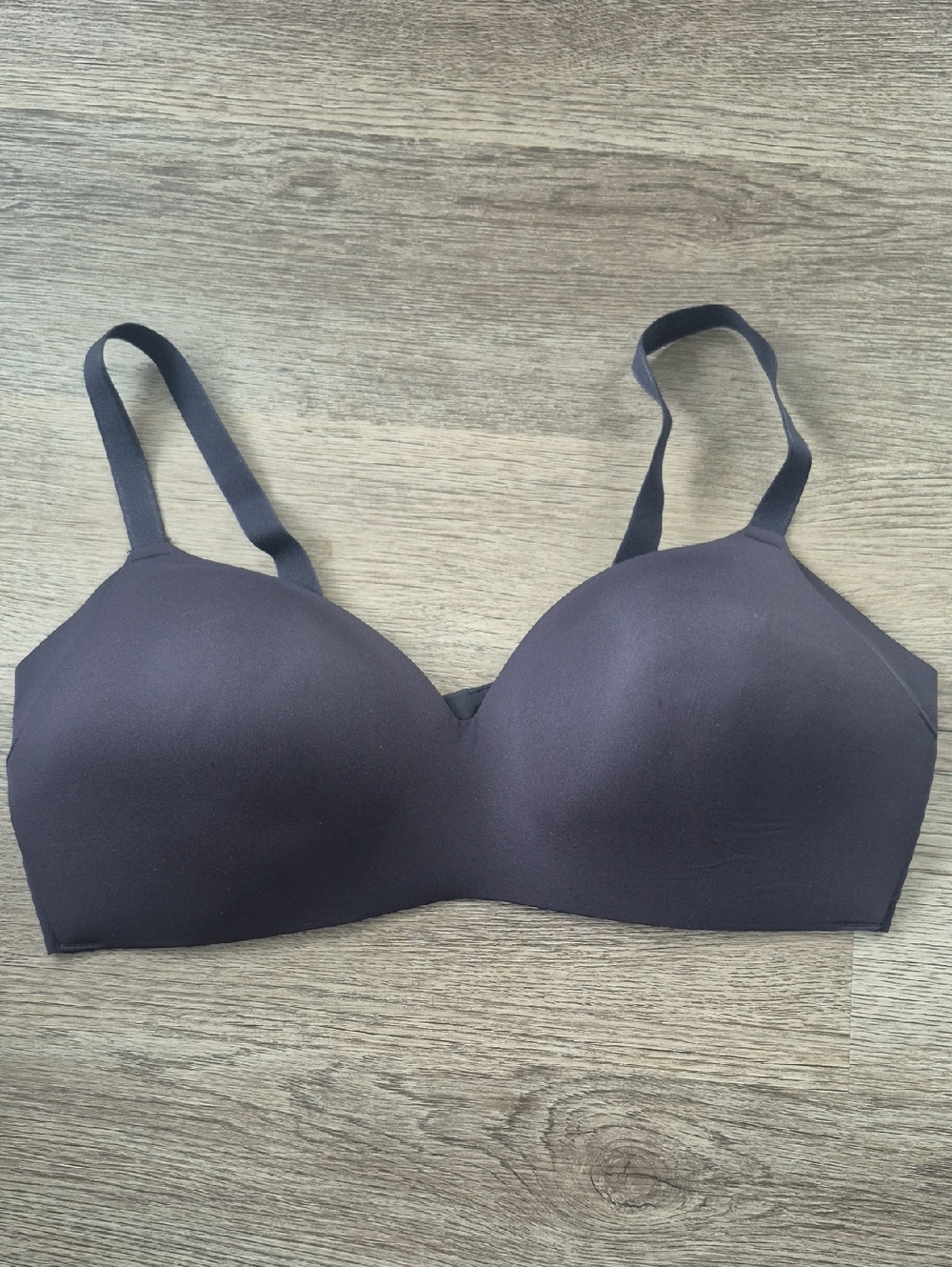 Knix 42D Smooth T-Shirt Bra in Black